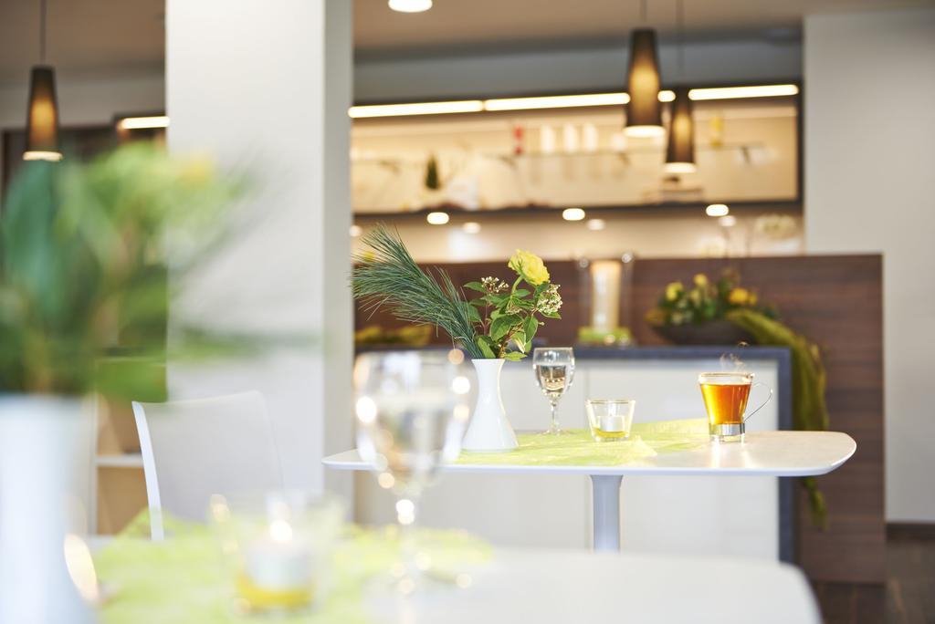 Kreuz-Post Hotel-Restaurant-Spa Vogtsburg im Kaiserstuhl Zewnętrze zdjęcie